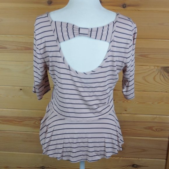 Chelsea & Theodore Black Striped Open Back Shirt Size Large - Picture 4 of 7